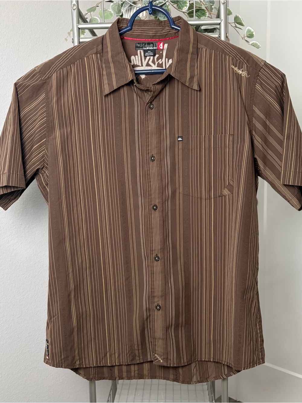 Y2K Quiksilver Button Up Shirt Men’s Size M Brown Pinstripe Pocket Boxy Skater